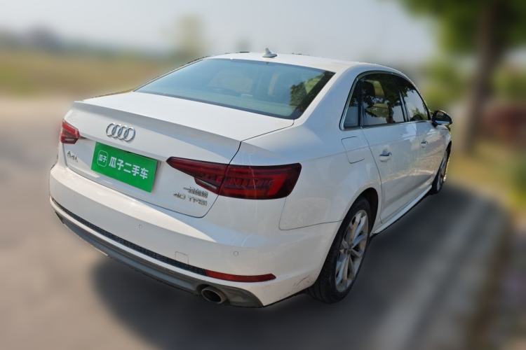 Used Audi A4L 2018 30th Anniversary Edition 40 TFSI Fashion Model Exterior 5