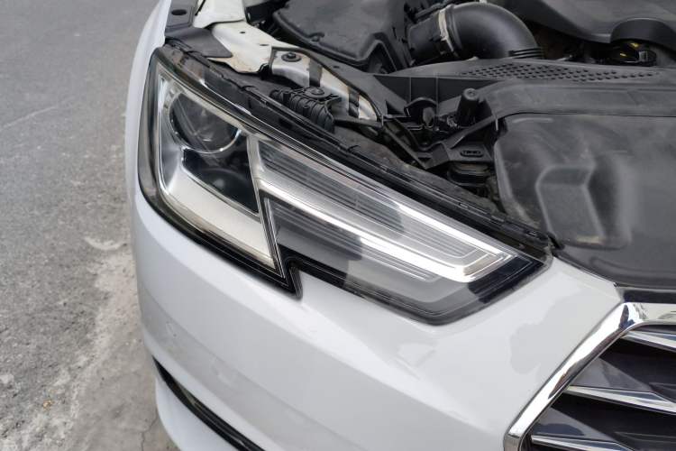 Used Audi A4L 2018 30th Anniversary Edition 40 TFSI Trendy Model Exterior 6