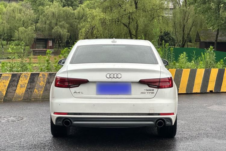 Used Audi A4L 2018 30th Anniversary Edition 40 TFSI Fashion Model Exterior 6