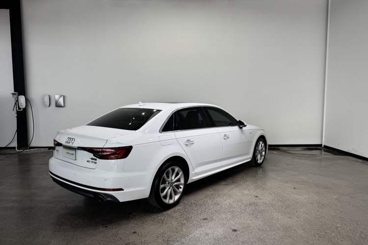 Used Audi A4L 2018 30th Anniversary Edition 40 TFSI Fashion Model Exterior 6