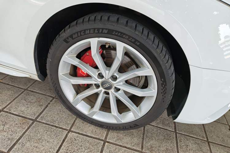 Used Audi A4L 2018 30th Anniversary Edition 40 TFSI Fashion Model Exterior 7