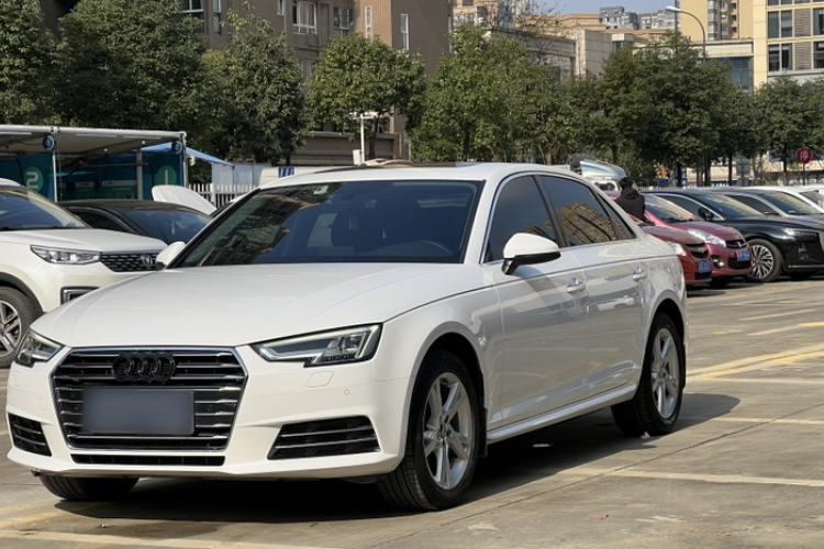 Used Audi A4L 2018 30th Anniversary Edition 40 TFSI Trendy Model Exterior 8