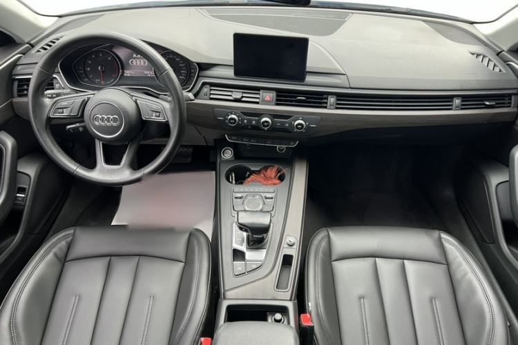 Used Audi A4L 2018 30th Anniversary Edition 40 TFSI Trendy Model Exterior 9