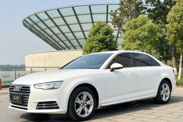 Used Audi A4L 2018 30th Anniversary Edition 40 TFSI Trendy Model