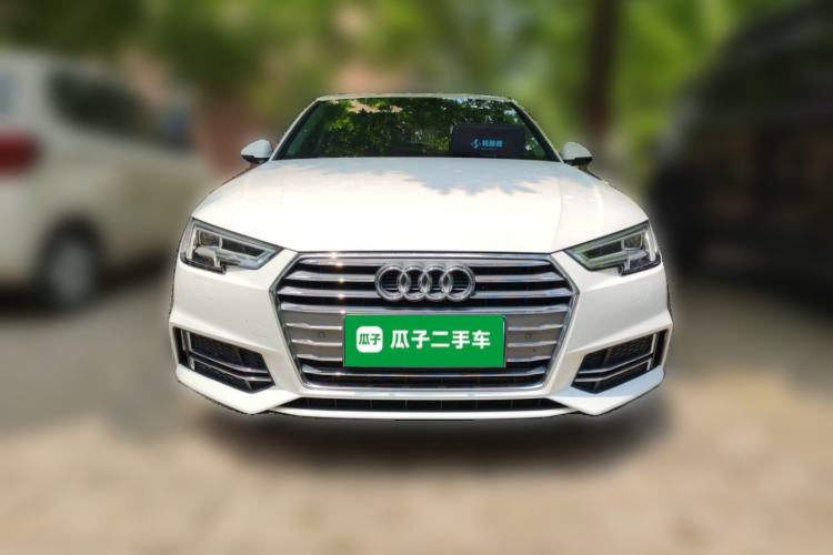 Used Audi A4L 2018 30th Anniversary Edition 40 TFSI Fashion Model Front