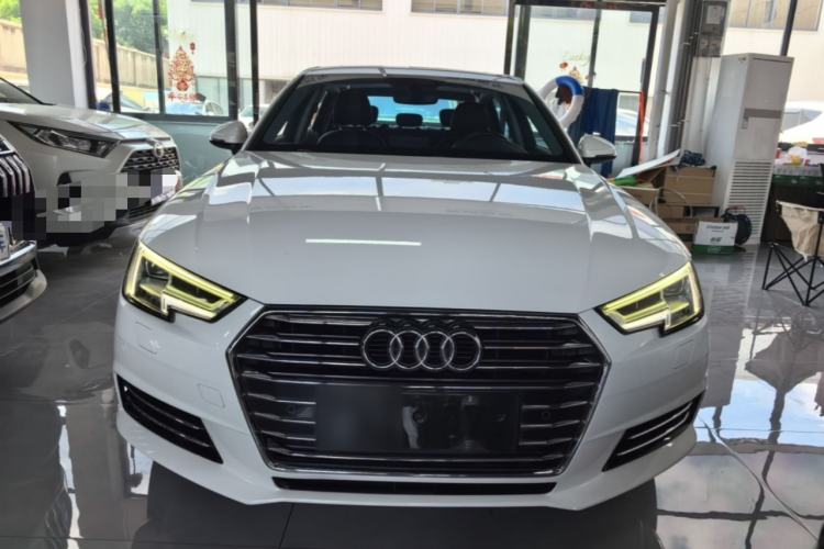 Used Audi A4L 2018 30th Anniversary Edition 40 TFSI Trendy Model Front