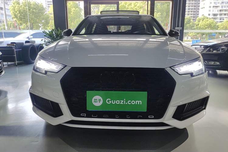 Used Audi A4L 2018 30th Anniversary Edition 45 TFSI quattro Individual Sport Edition Front