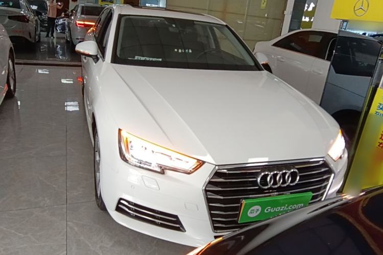 Used Audi A4L 2018 30th Anniversary Edition 40 TFSI Trendy Model Front