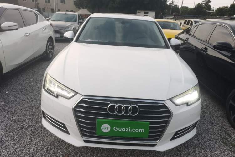 Used Audi A4L 2018 30th Anniversary Edition 40 TFSI Trendy Model Front