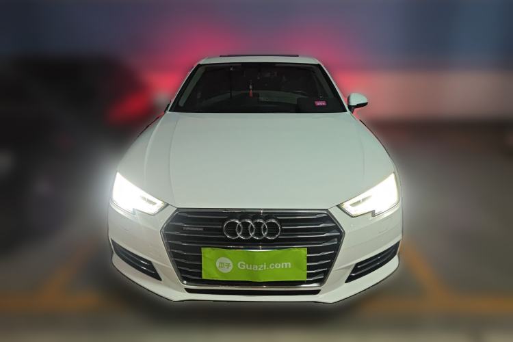 Used Audi A4L 2018 30th Anniversary Edition 40 TFSI Trendy Model Front