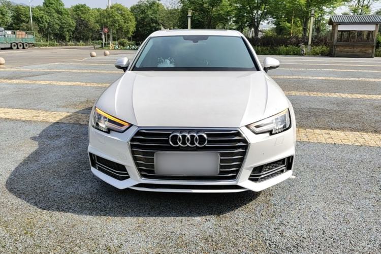 Used Audi A4L 2018 30th Anniversary Edition 40 TFSI Trendy Model Front