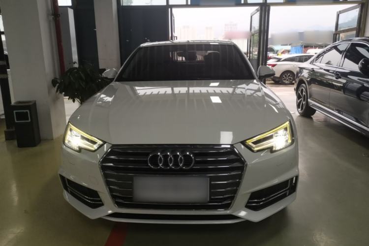 Used Audi A4L 2018 30th Anniversary Edition 40 TFSI Fashion Model Front