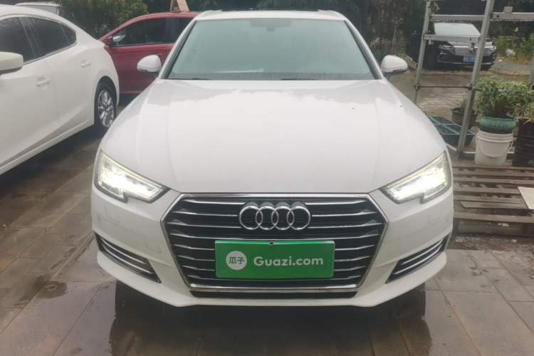 Used Audi A4L 2018 30th Anniversary Edition 40 TFSI Trendy Model Front