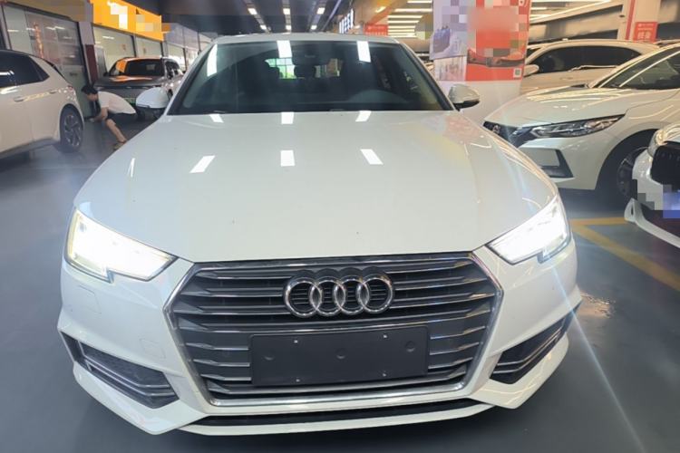 Used Audi A4L 2018 30th Anniversary Edition 40 TFSI Fashion Model Front