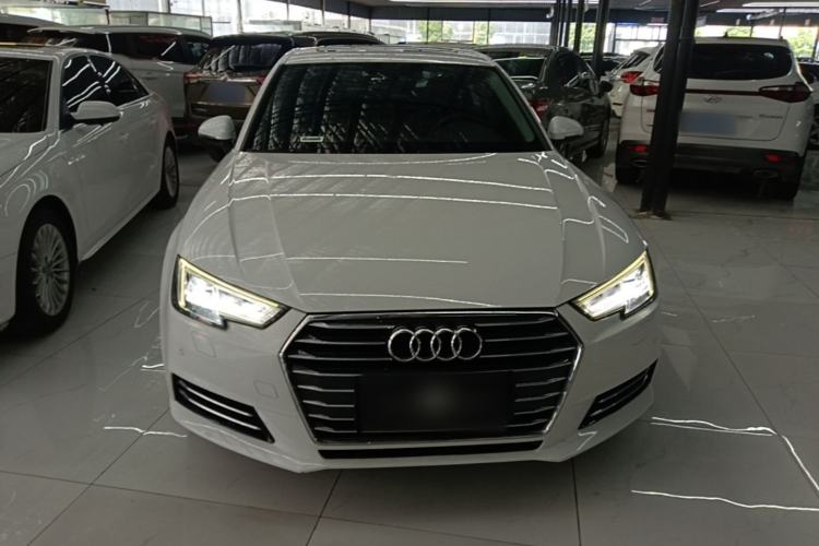 Used Audi A4L 2018 30th Anniversary Edition 40 TFSI Trendy Model Front