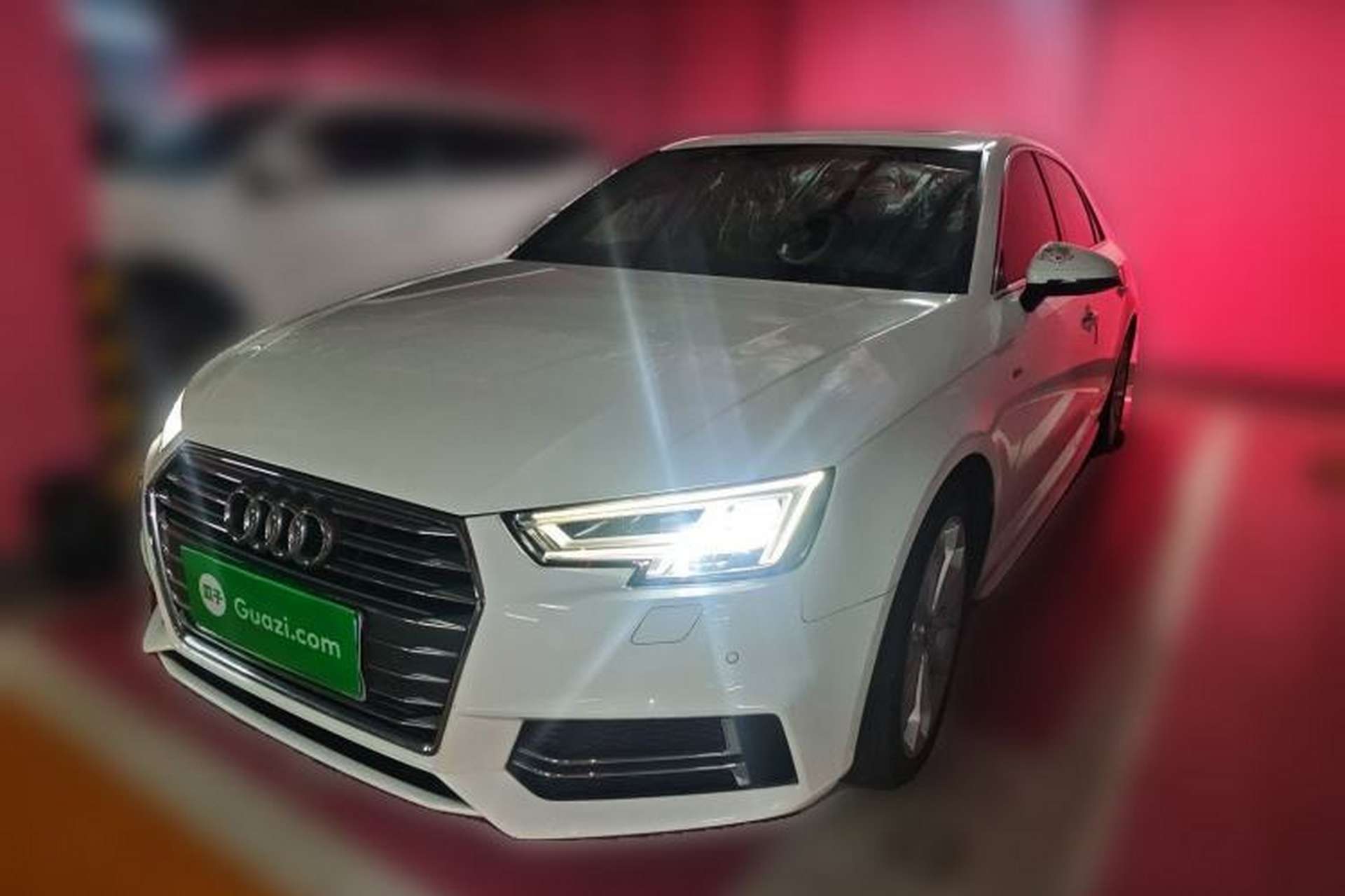 Used Audi A4L 2018 30th Anniversary Edition 40 TFSI Fashion Model Front Left 45 Deg