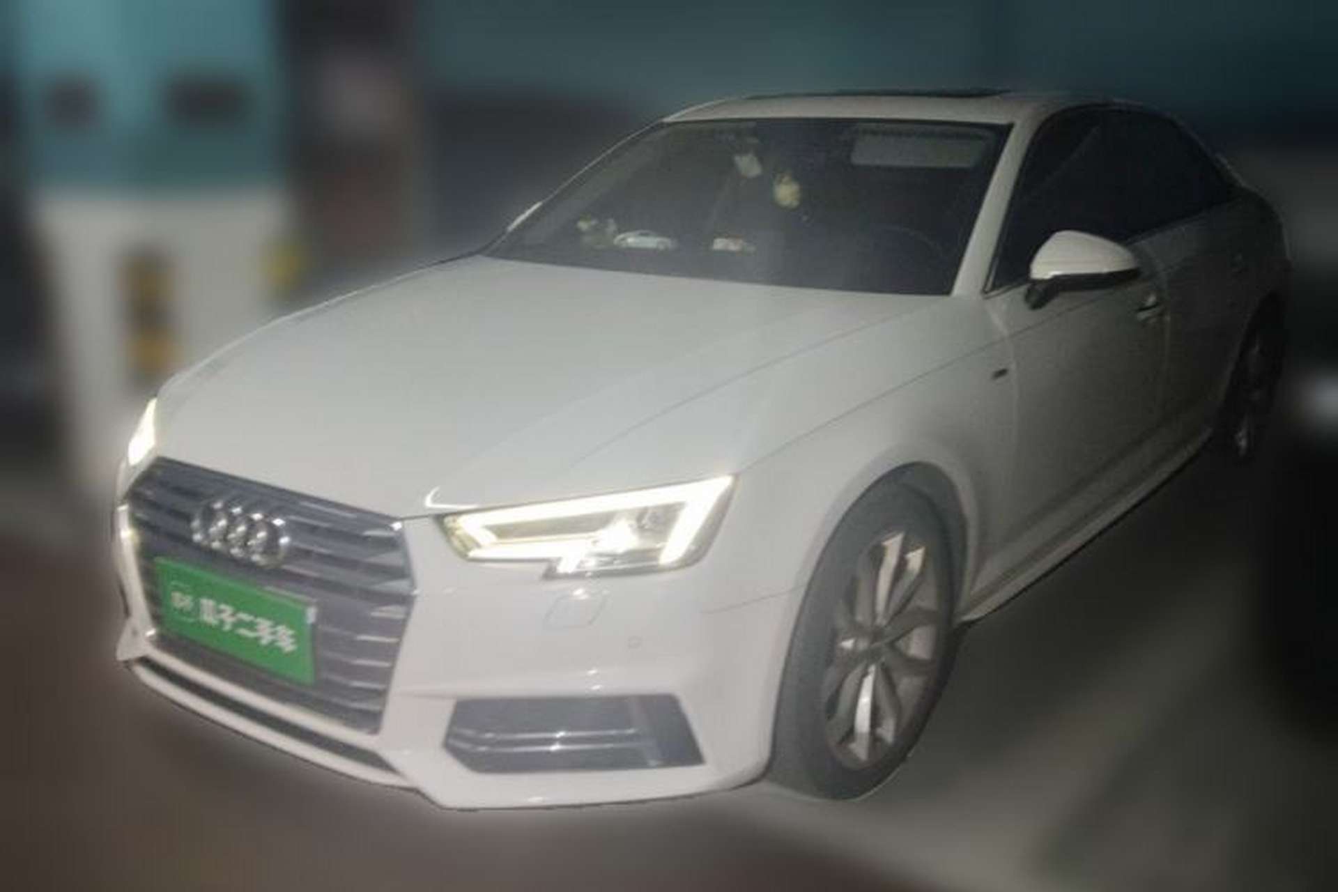 Used Audi A4L 2018 30th Anniversary Edition 40 TFSI Fashion Model Front Left 45 Deg