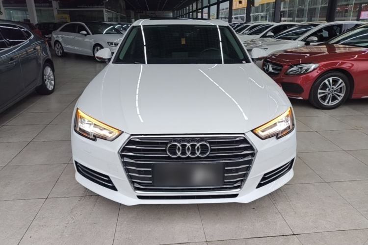 Used Audi A4L 2018 30th Anniversary Edition 40 TFSI Trendy Model Front
