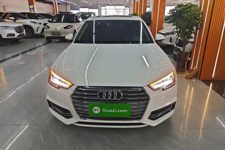 Used Audi A4L 2018 30th Anniversary Edition 40 TFSI Fashion Model Front