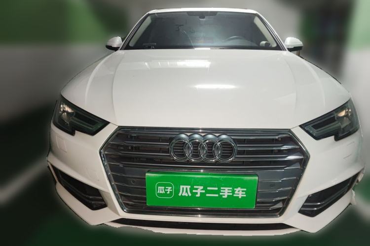 Used Audi A4L 2018 30th Anniversary Edition 40 TFSI Fashion Model Front