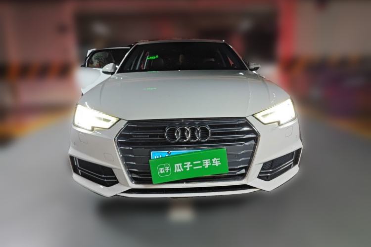 Used Audi A4L 2018 30th Anniversary Edition 40 TFSI Fashion Model Front
