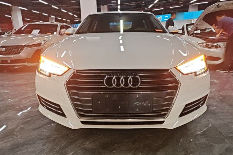 Used Audi A4L 2018 30th Anniversary Edition 40 TFSI Trendy Model Front