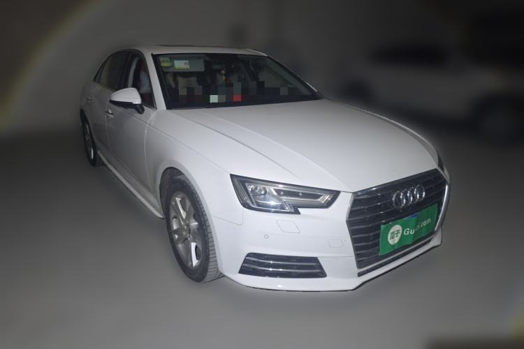 Used Audi A4L 2018 30th Anniversary Edition 40 TFSI Trendy Model Front Right 45 Deg