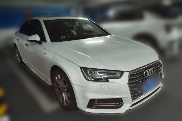 Used Audi A4L 2018 30th Anniversary Edition 40 TFSI Fashion Model Front Right 45 Deg