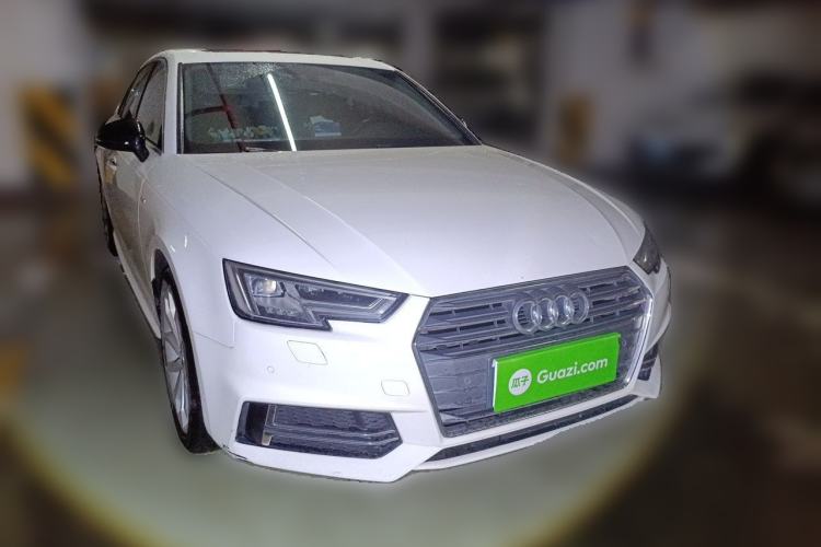 Used Audi A4L 2018 30th Anniversary Edition 45 TFSI quattro Individual Sport Edition Front Right 45 Deg
