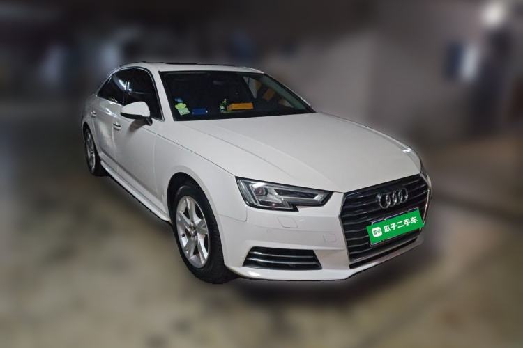 Used Audi A4L 2018 30th Anniversary Edition 40 TFSI Trendy Model Front Right 45 Deg