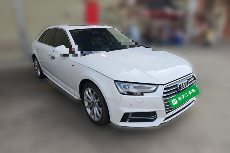 Used Audi A4L 2018 30th Anniversary Edition 40 TFSI Fashion Model Front Right 45 Deg