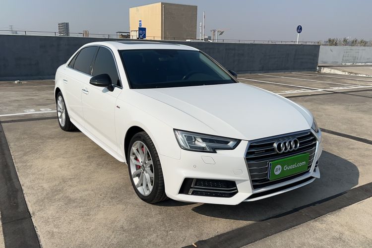Used Audi A4L 2018 30th Anniversary Edition 45 TFSI quattro Individual Sport Edition Front Right 45 Deg