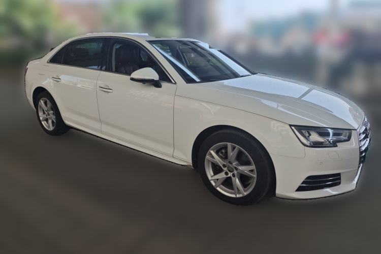 Used Audi A4L 2018 30th Anniversary Edition 40 TFSI Trendy Model Front Right 45 Deg
