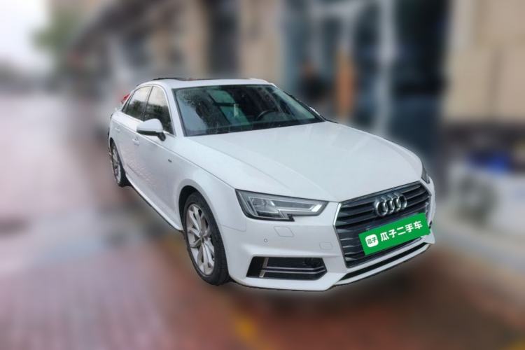 Used Audi A4L 2018 30th Anniversary Edition 40 TFSI Fashion Model Front Right 45 Deg