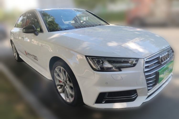 Used Audi A4L 2018 30th Anniversary Edition 45 TFSI quattro Individual Sport Edition Front Right 45 Deg
