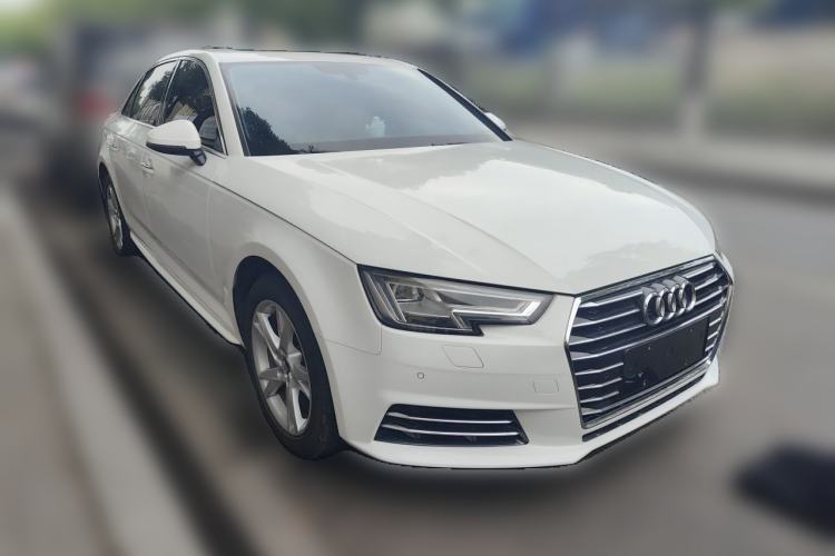 Used Audi A4L 2018 30th Anniversary Edition 40 TFSI Trendy Model Front Right 45 Deg