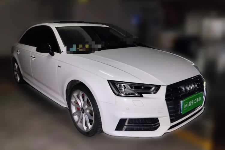 Used Audi A4L 2018 30th Anniversary Edition 45 TFSI quattro Individual Sport Edition Front Right 45 Deg