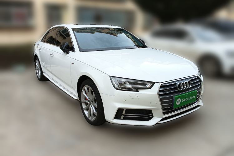 Used Audi A4L 2018 30th Anniversary Edition 45 TFSI quattro Individual Sport Edition Front Right 45 Deg