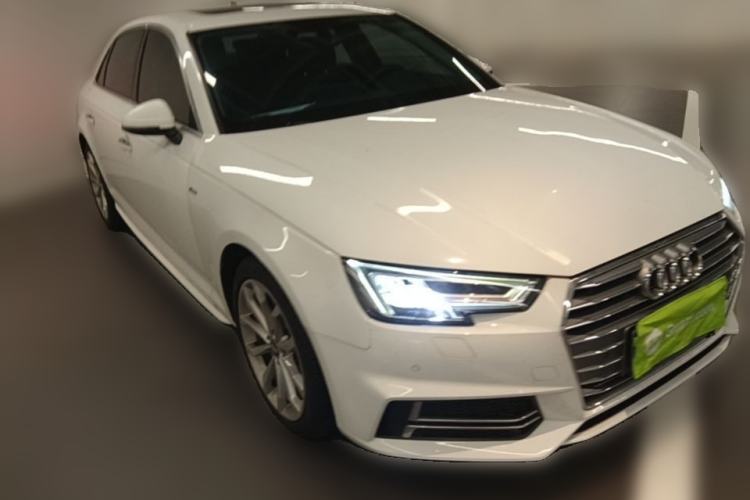 Used Audi A4L 2018 30th Anniversary Edition 40 TFSI Fashion Model Front Right 45 Deg