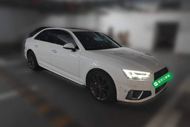 Used Audi A4L 2018 30th Anniversary Edition 40 TFSI Fashion Model Front Right 45 Deg