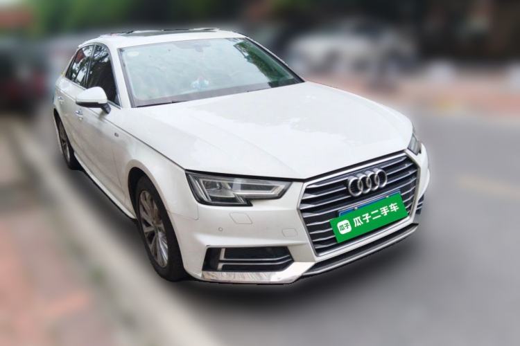 Used Audi A4L 2018 30th Anniversary Edition 40 TFSI Trendy Model Front Right 45 Deg