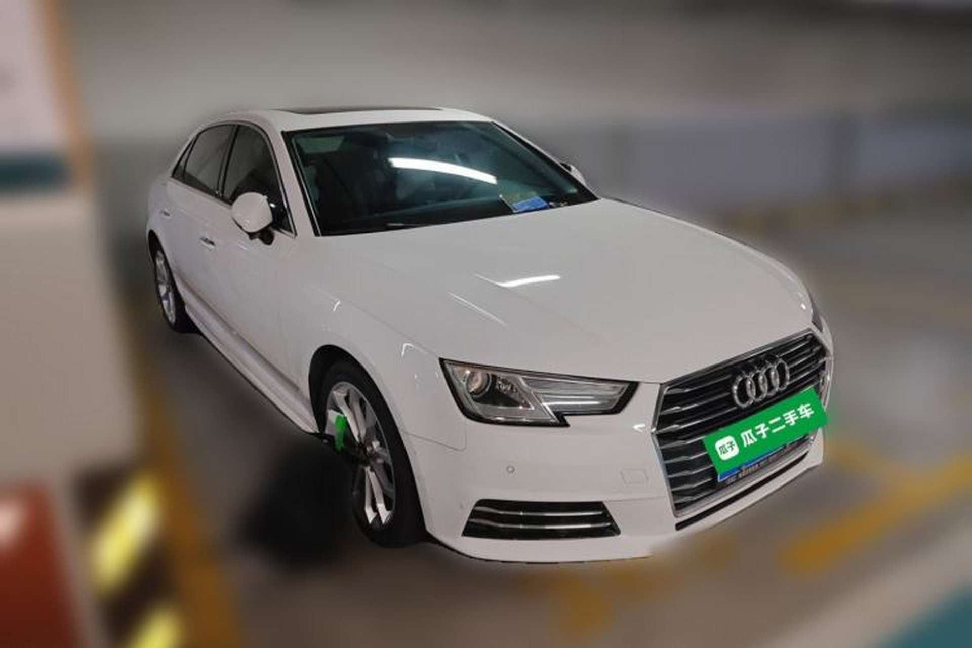 Used Audi A4L 2018 30th Anniversary Edition 40 TFSI Trendy Model Front Right 45 Deg
