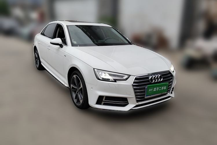 Used Audi A4L 2018 30th Anniversary Edition 40 TFSI Sport Edition Front Right 45 Deg