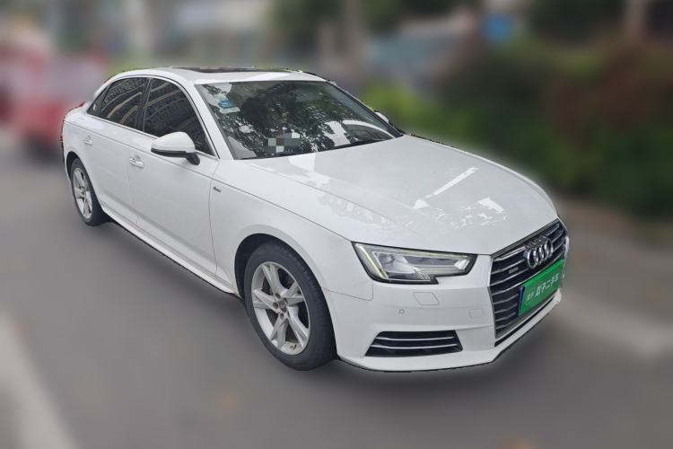 Used Audi A4L 2018 30th Anniversary Edition 40 TFSI Trendy Model Front Right 45 Deg