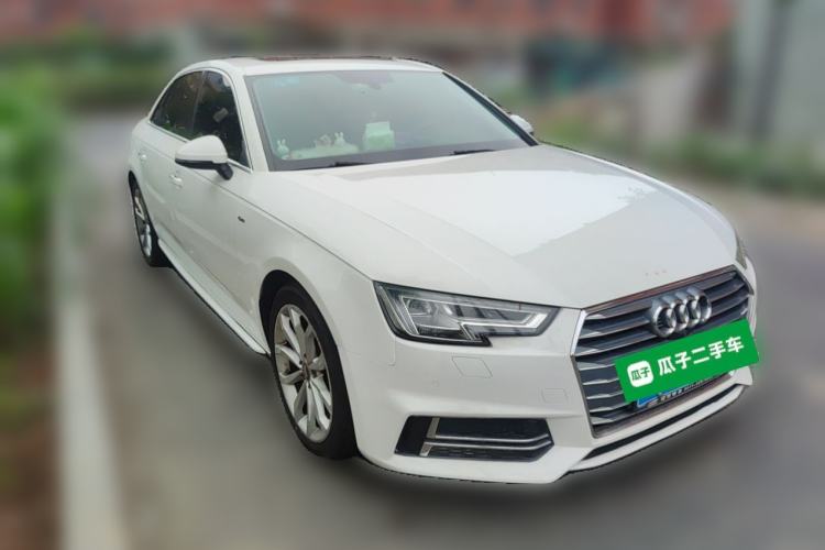 Used Audi A4L 2018 30th Anniversary Edition 40 TFSI Fashion Model Front Right 45 Deg