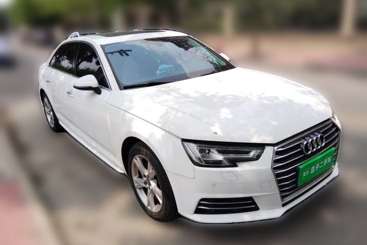 Used Audi A4L 2018 30th Anniversary Edition 40 TFSI Trendy Model Front Right 45 Deg