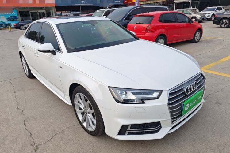 Used Audi A4L 2018 30th Anniversary Edition 40 TFSI Fashion Model Front Right 45 Deg