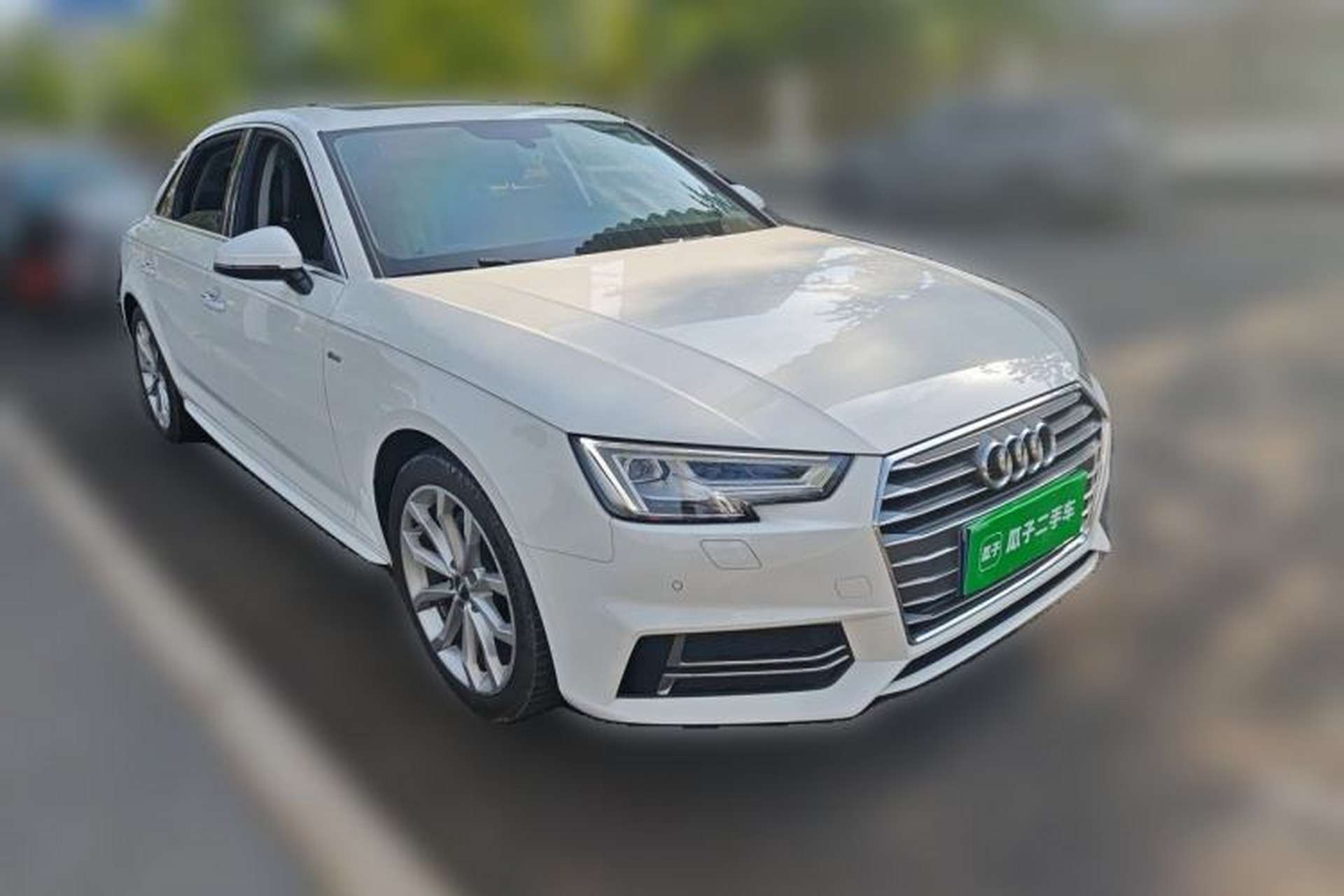 Used Audi A4L 2018 30th Anniversary Edition 40 TFSI Fashion Model Front Right 45 Deg
