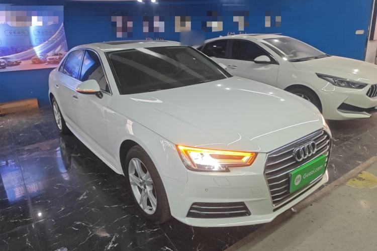 Used Audi A4L 2018 30th Anniversary Edition 40 TFSI Trendy Model Front Right 45 Deg