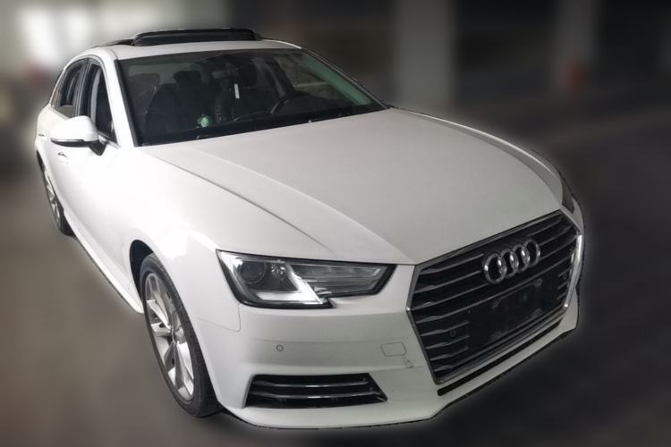 Used Audi A4L 2018 30th Anniversary Edition 40 TFSI Trendy Model Front Right 45 Deg